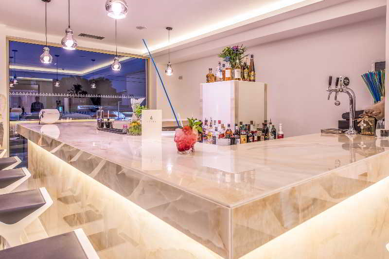 Mediterranee Hotel Plános Екстериор снимка